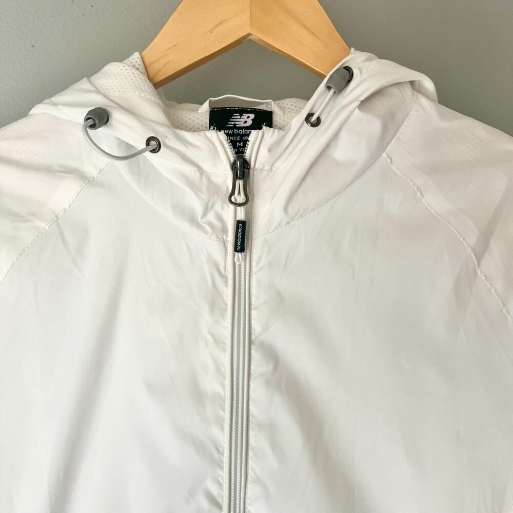 New Balance White Windbreaker Jacket Size M - Picture 2 of 6